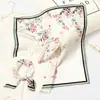 [Diseño Original] Pañuelo Cuadrado Pequeño Estilo Coreano Ins para Mujer Todo Combinación Estilo Occidental Pañuelo Decorativo Pañuelo de Primavera y Otoño Pañuelo Artístico