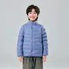 Chaqueta cortavientos para exteriores para niños, tres pruebas, unisex, estilo nuevo, relleno 90% plumón, impermeable, adecuada para jugar en la nieve y hacer senderismo, chaqueta de plumón ligera