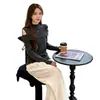 Estilo Único Outono/Inverno 2026, Blusa Base de Tricô Ondulado Off-Shoulder, Tamanho Plus, Versátil, Rejuvenescedor, Emagrecedor, Gola Meia-Alta
