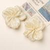 Estilo Coreano Satén Seda Brillante Organza Borde Quemado Camelia Bolsas Hechas a Mano DIY, Ropa, Accesorios para la Cabeza, Accesorios Decorativos Venta al por Mayor
