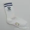 Nuevos Calcetines Bordados con Letra Ny de Estilo Coreano para Hombres y Mujeres, de Caña Alta, Calcetines Modernos para Todas las Estaciones, Calcetines Deportivos Versátiles para Parejas