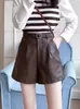 Estilo Coreano Novos Shorts de Couro Cor Pura Femininos Emagrecedores Cintura Alta Perna Larga Versátil Outono Inverno 2026 Calças Casuais de Perna Larga para Meninas e Meninos