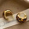 Brincos de argola com estampa de leopardo vintage para outono e inverno, design de nicho, acessórios de orelha simples, novo modelo 2026, toque de alta qualidade para mulheres