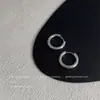 Pendientes de Aro Lisos Versátiles Minimalistas para el Día a Día Estilo Fresco Minimalista Plata Brillante Metálico Elegantes Pendientes de Alta Gama