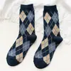 Meias de lã inverno atacado meias femininas meias xadrez diamante japonês acolchoadas plus veludo meias quentes acumuladas femininas