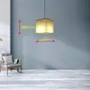 Lámpara de tela de restaurante chino Pantalla de lámpara de mesita de noche de hotel Patrón cuadrado impreso de cilindro recto de hotel logo