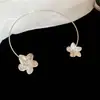 Collar Colgante Geométrico Irregular Transfronterizo Europeo y Americano Lujo Ligero Moda de Gama Alta Diseño Gargantilla Collar de Nicho para Mujeres
