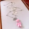 Collar Colgante Oso de Terciopelo con Borla de Perla Moda Otoño e Invierno Versátil Estilo Casual Cadena para Suéter Accesorio Elegante y con Estilo