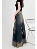 Vestido de mezclilla desgastado con agujeros, rozaduras, estilo retro antiguo para mujer, primavera y verano, nuevo 2025, cintura alta, adelgazante, falda de línea A.