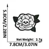 Novos patches bordados de caveira e flor da Qiansheng em estilo punk, patches pretos e brancos com adesivo termocolante para decoração de roupas e malas