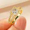 Anillo de Banda Retorcida con Circonita Redonda para Mujer, Súper Brillante, Moderno, Lujo Ligero, Anillo de Diamante Estilo Commuter Personalizado, Exclusivamente para Transmisión en Vivo Transfronteriza