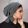 Amazon nuevo otoño e invierno color liso gamuza cuatro barras cola larga gorro pañuelo cabeza gorra AliExpress gorra quimioterapia sombrero para mujer