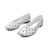 Zapatos sin cordones de piel de oveja estilo francés con lunares para mujer, tacón grueso, boca poco profunda, zapatos versátiles de punta dividida, zapatos Mary Jane tipo pezuña de cerdo para mujer