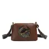 Bolso de Hombro Nuevo Estilo Étnico Retro Otoño e Invierno 2025 de Moda Versátil Jixiang Bolso Cubo de PU Bolso Cruzado Simple para Mujer