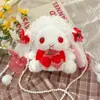 Bolsa transversal de pelúcia de coelho estilo soft girl japonesa Acessório Lolita bolsa de ombro fofa com corrente de pérolas atacado