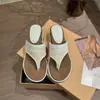 Chanclas de Tanga Tejidas Casual Retro 2026 Verano Nuevo Estilo de Moda Versátiles con Cuña Zapatos de Playa para Uso en Exteriores