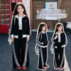 Conjunto Esportivo para Meninas Estilo Primavera/Outono 2026 Novo Elegante da Moda Roupa Infantil Crianças de Meia-Idade e Mais Velhas Meninas Conjunto de Duas Peças
