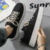 Zapatos Negros Lisos de Estudiante para Todas las Estaciones, Tenis Casuales con Cordones Estilo Coreano para Hombre con Suela Gruesa, Zapatos de Lona Transpirables para Exteriores Estilo Hong Kong