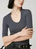 Suéter Básico de Manga Curta com Gola Redonda Slim Fit de Lã Merino 120S Primavera 2/60 para Mulheres