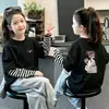 Camiseta de manga larga para niña, colección primavera/otoño 2026, capa base de algodón puro, top elegante para bebés y niños mayores, diseño de imitación de dos piezas