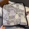 Pañuelo Cuadrado de Seda Sintética con Estampado Paisley Vintage, Pañuelo de Satén con Estampado de Cebra y Castillo, Accesorio para Traje y Camisa, Pañuelo de Cuello