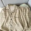Conjunto de Pijama de Dos Piezas para Hombre de Algodón Nube Doble Largo para Primavera y Otoño Cárdigan Simple con Solapas Ropa de Casa Se Puede Usar Afuera Delgado