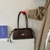 Bolso acolchado tipo Chanel para debajo del brazo, nuevo y moderno de la colección primavera-verano 2026, bolso baguette de alta gama vintage, bolso de mano para hombro para mujer