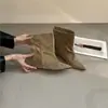 Botines de Terciopelo Estilo Coreano con Punta Aguda para Mujer 2026 Otoño/Invierno Nuevos Botines Cortos Franceses Versátiles Adelgazantes Botas de Moda