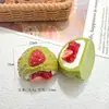 Accesorios de resina de pastel de crema de fresa simulada para accesorios para el cabello DIY, decoraciones para fundas de teléfono, hebillas de zapatos y accesorios para refrigerador