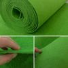 Alfombra Roja Engrosada para Escaleras y Escenarios, Disponible en Colores Gris, Café, Verde, Azul, Morado, Negro, Blanco, Camel, Lavable, Engrosada y Resistente al Desgaste