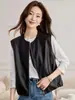 Chaleco de cuero de piel de oveja con cuello redondo para mujer, chaqueta de cuero sin mangas versátil y a la moda para primavera y otoño, top chaleco de alta gama y elegante