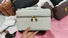 Nova Versão Fosca de Outono da Bolsa Cesta Tecida Pura Feita à Mão com um Toque de Luxo, Adequada para Carregar na Mão, no Ombro e Transversal, Bolsa Tridimensional para Lancheira para Mulheres