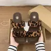 Pantuflas Planas de Cuero Suave de Lunares para Mujer, Nuevo Estilo Verano 2026, Súper Elegantes y Cómodas, Sandalias que No Cansan, Chanclas de Playa