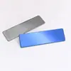 Em estoque espelho aço inoxidável emblema funcionário metal trabalho emblema número de trabalho nome marca pino emblema magnético atacado