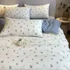 Bolso de mano jacquard estilo coreano juego de ropa de cama de cinco piezas, juego fresco y simple de cuatro piezas para uso doméstico, funda de edredón suave, disponible para venta al por mayor
