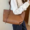 Bolsa Tote de Luxo de Nicho para Mulheres 2026 Nova Popular de Verão Bolsa de Ombro Único Bolsa de Mão de Grande Capacidade