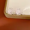 Brincos de Agulha Prata com Design de Flor de Zircônia, Simples e Únicos, Estilo Nicho, Brincos da Moda com Sensação de Luxo Leve e de Alta Qualidade, Atacado