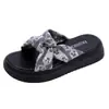 Pantuflas de Suela Gruesa para Mujer 2026 Primavera Nuevo Estilo Moda Retro Francesa Elegantes Antideslizantes Cómodas Casuales Chanclas de Playa