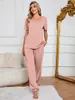 Toma real en stock Estilo europeo y americano de Amazon pijamas cómodos ropa de casa para mujer traje casual de manga corta con pantalones y escote de color liso
