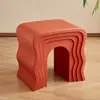 Mesa Lateral de Sofá para Uso Doméstico, Banco para Trocar Sapatos na Sala de Estar, Mesa de Centro Simples Moderna em Formato Ondulado, Mesa de Cabeceira, Design Ondulado Estilo Creme