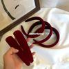 Otoño e Invierno diadema roja de Año Nuevo de alta calidad para mujer, diadema antideslizante de ala ancha, horquilla retro de celebridad de Internet, coletero, accesorios para el cabello