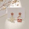 Brincos de Natal Assimétricos de Diamante de Desenho Animado Fofo Europeus e Americanos Transfronteiriços Brincos Femininos de Alta Qualidade Decorações de Natal