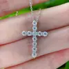 Collar Cruz de Diamante Moissanita para Mujer, Moderno Collar Cruz de Plata de Ley 925 Chapado en Platino Full Diamond Estilo Hip-Hop