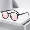 Agitar las mismas gafas de sol de colorete gafas de sol de moda para mujer protección solar protección UV gafas de sol coreanas para mujer venta al por mayor