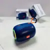 Altavoz Bluetooth tipo Bandolera M12 Transfronterizo, Portátil Inalámbrico para Exteriores, Audio Portátil con Tarjeta, Diafragma con Linterna