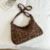 Bolso bandolera de hombro tipo tote casual, elegante y retro, color liso, estilo coreano, nuevo para el otoño de 2026, para mujer