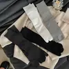 Meias de Dois Dedos para Mulheres, Estilo Japonês, Cor Sólida Simples, Listras Verticais, Meias de Cano Médio com Dedos Separados, Meias para Chinelo