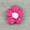 Lindo y Dulce Flor Puff Hecha a Mano Lana Crochet Pequeño Broche de Flor Flor Decorativa para Ropa Decoración para Bufanda Sombrero