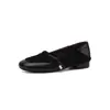 Zapatos Mary Jane de Patchwork de Ante de Oveja Estilo Británico para el Trabajo Otoño 2026 Tacón Bajo Grueso Punta Cuadrada Borla Piel Genuina Zapatos de Una Sola Pieza Mujer