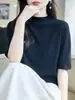 Top de manga corta de lana de alta calidad, finamente hilada, con cuello semi-alto, diseño sin costuras, tacto cómodo y delicado, hipoalergénico, versátil y perfecto para primavera y otoño, exudando un estilo elegante